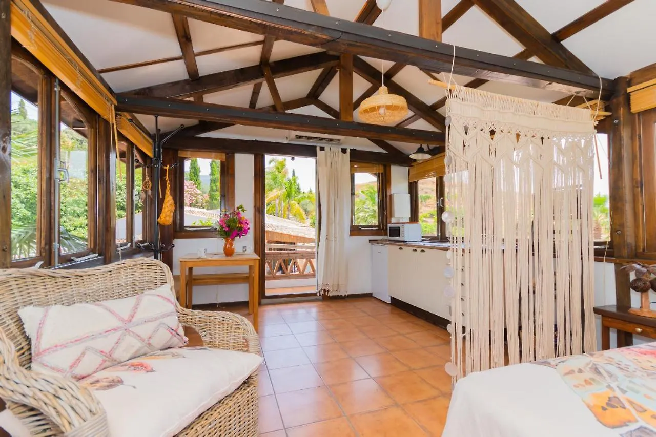 Cubo'S Mijas Finca Huerta Rica Bambu Alhaurín el Grande Apartament